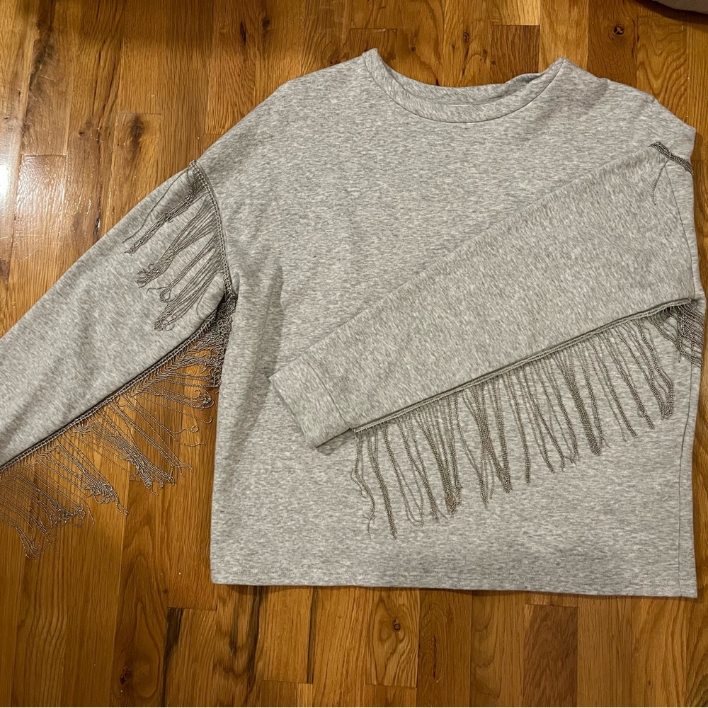 H&M GRAY METAL TASSEL CREW NECK